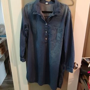 Old Navy one pocket long sleeve chambray dress